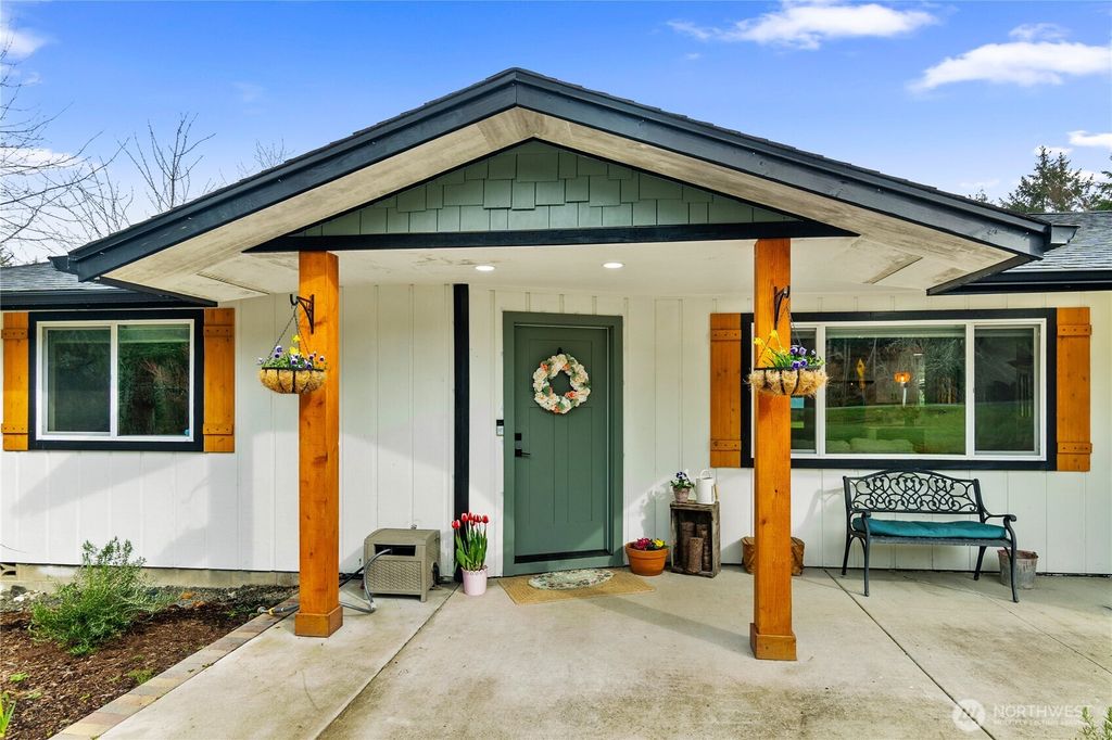 Photo of 3220 79th Avenue NW, Olympia, WA 98502 (MLS # 2498872)