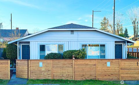 Photo of 10201 17th Avenue SW, Seattle, WA 98146 (MLS # 2470106)