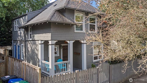 Photo of 2307 E Columbia Street, Seattle, WA 98122 (MLS # 2579713)