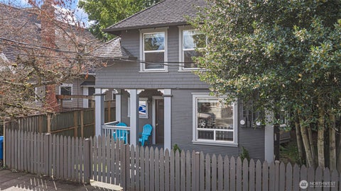 Photo of 2307 E Columbia Street, Seattle, WA 98122 (MLS # 2579713)