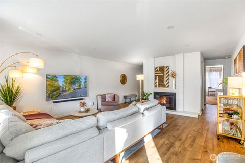 Photo of 3206 80th Avenue SE #3, Mercer Island, WA 98040 (MLS # 2585162)
