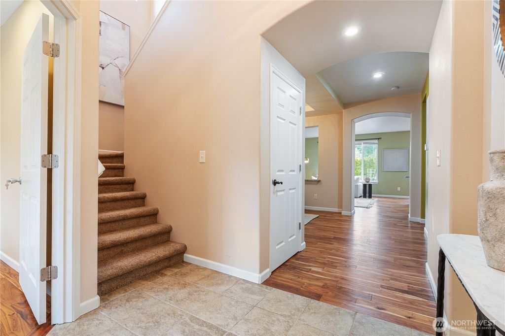 Photo of 11812 Wilmington Wy Way, Mukilteo, WA 98275 (MLS # 2334425)