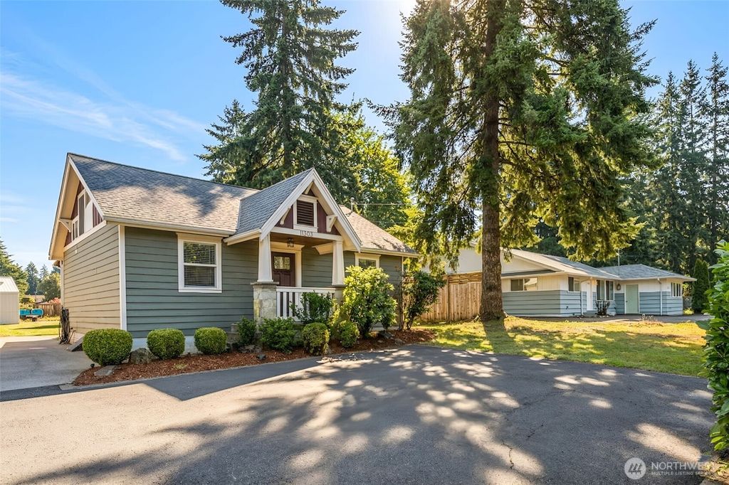 Photo of 11303 86th Avenue E, Puyallup, WA 98373 (MLS # 2492598)