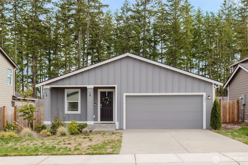 Photo of 101 NE Olympic Ridge RDG, Belfair, WA 98528 (MLS # 2582198)