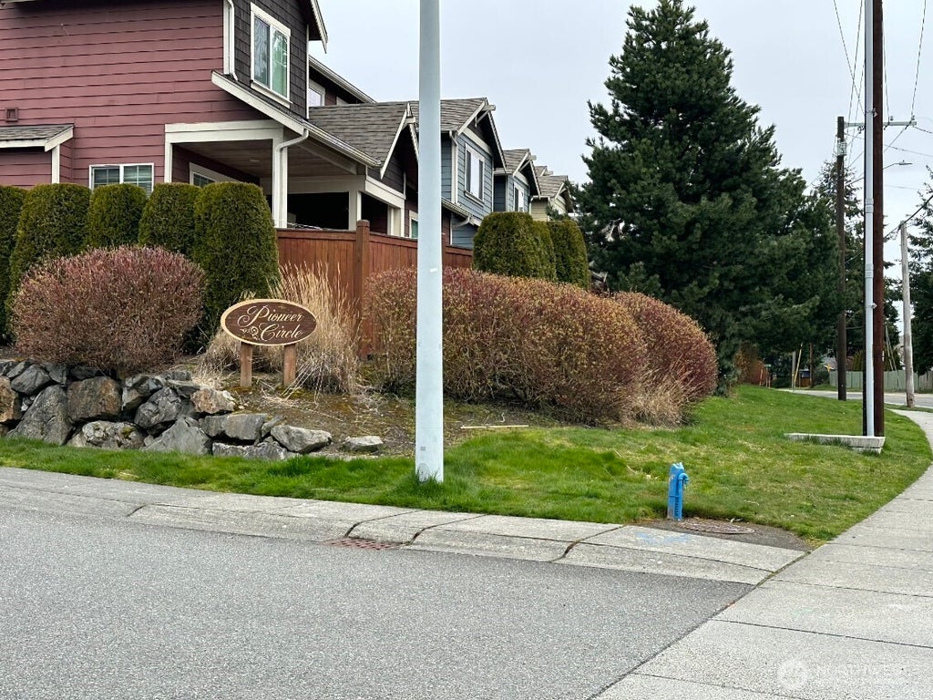 Photo of 15904 36th Avenue W, Lynnwood, WA 98087 (MLS # 2560296)