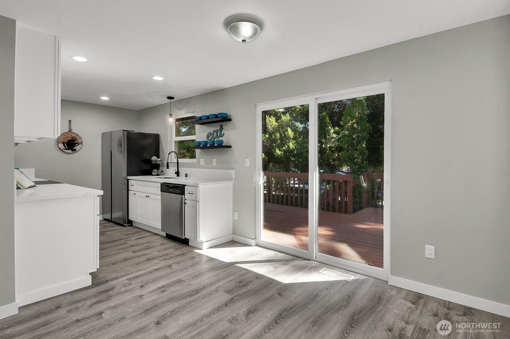 235 Dennis Street SW