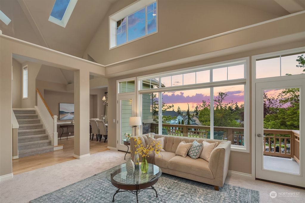 Photo of 745 Bear Ridge Drive NW, Issaquah, WA 98027 (MLS # 2066321)