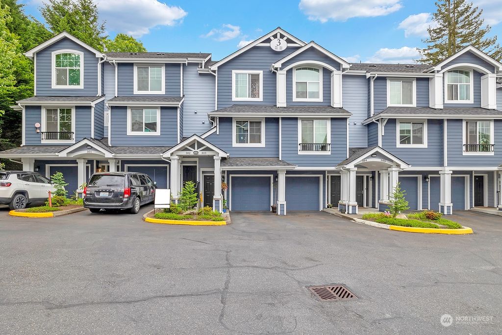 Photo of 16125 Juanita-Woodinville Way NE # 303, Bothell, WA 98011 (MLS # 2014805)
