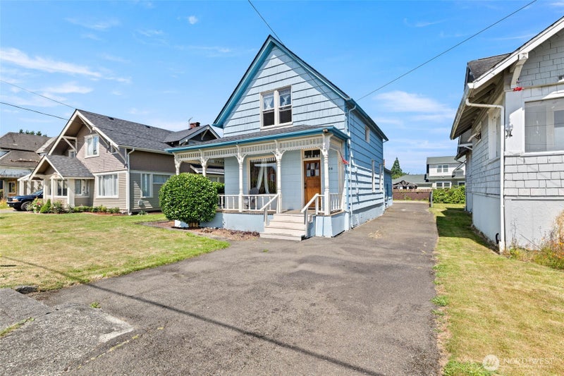 706 6th Street