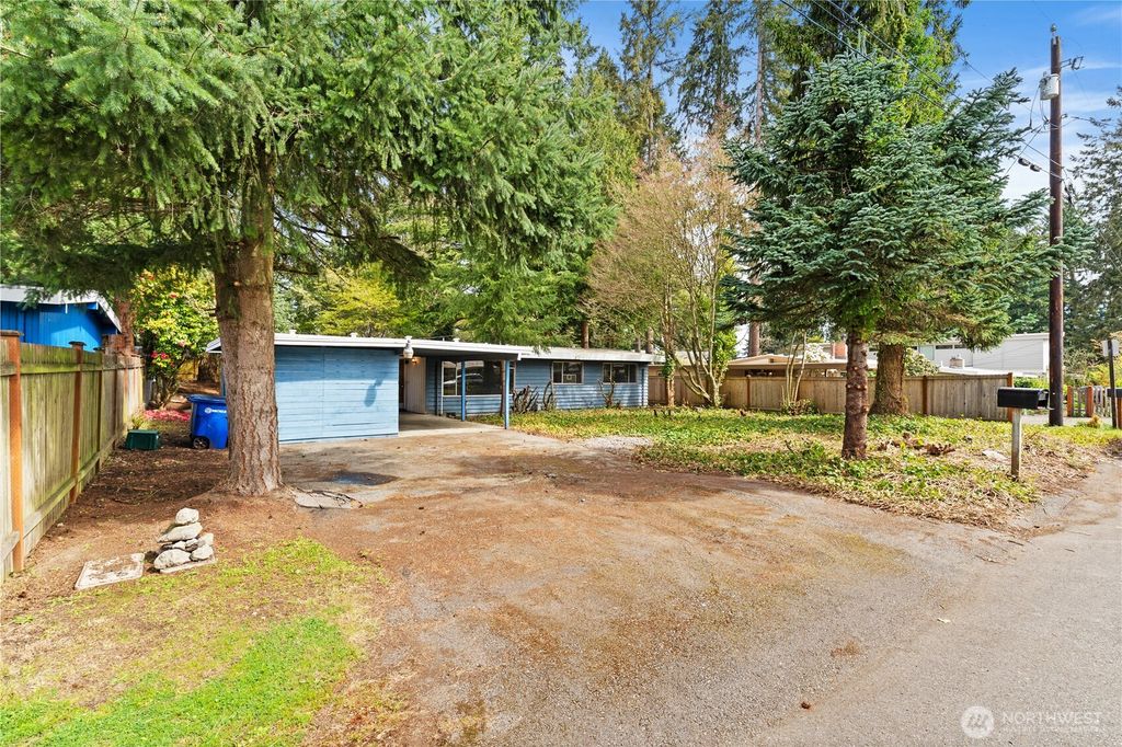 Photo of 9012 NE 178th Street, Bothell, WA 98011 (MLS # 2511622)