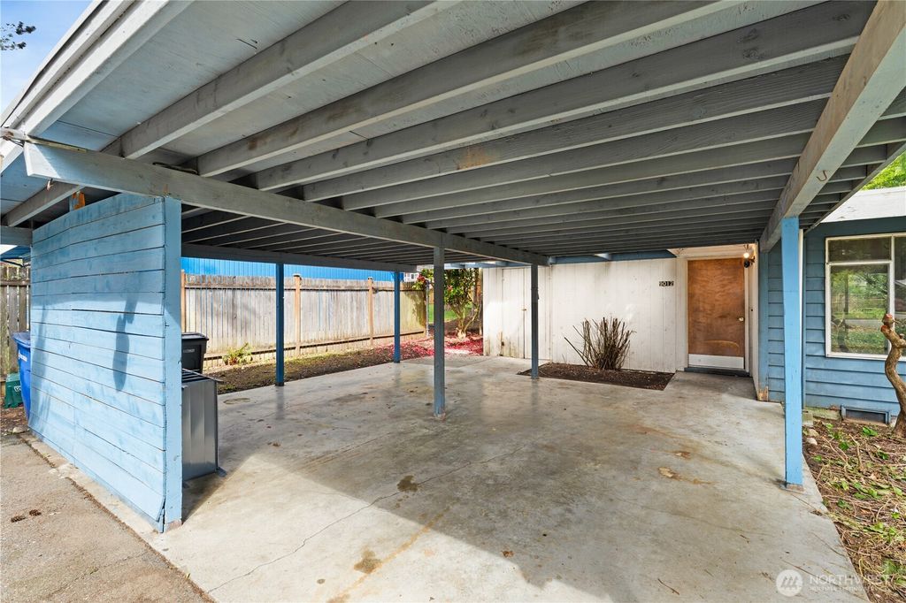 Photo of 9012 NE 178th Street, Bothell, WA 98011 (MLS # 2511622)