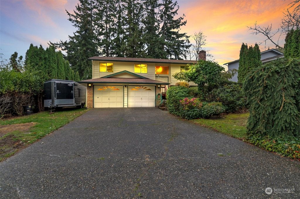 Photo of 5314 87th Place SW, Mukilteo, WA 98275 (MLS # 2303116)