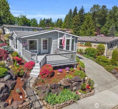 Photo of 17235 119th Avenue NE, Bothell, WA 98011 (MLS # 2523617)