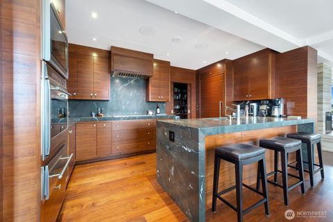 Photo of 1300 University Street #11A, Seattle, WA 98101 (MLS # 2464967)