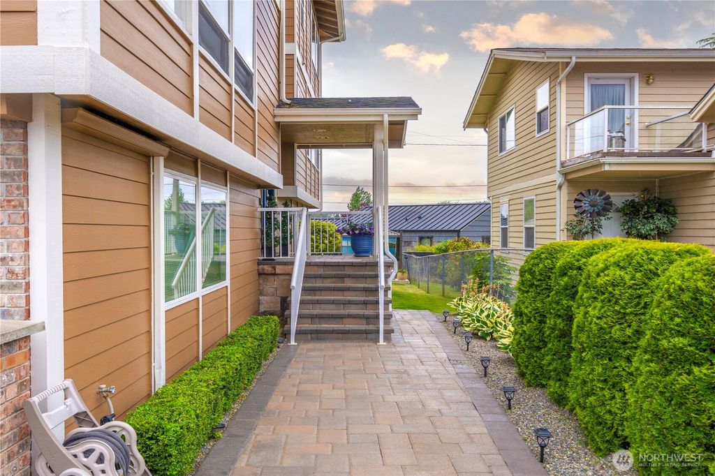 Photo of 11031 Cornell Avenue S, Seattle, WA 98178 (MLS # 2379603)
