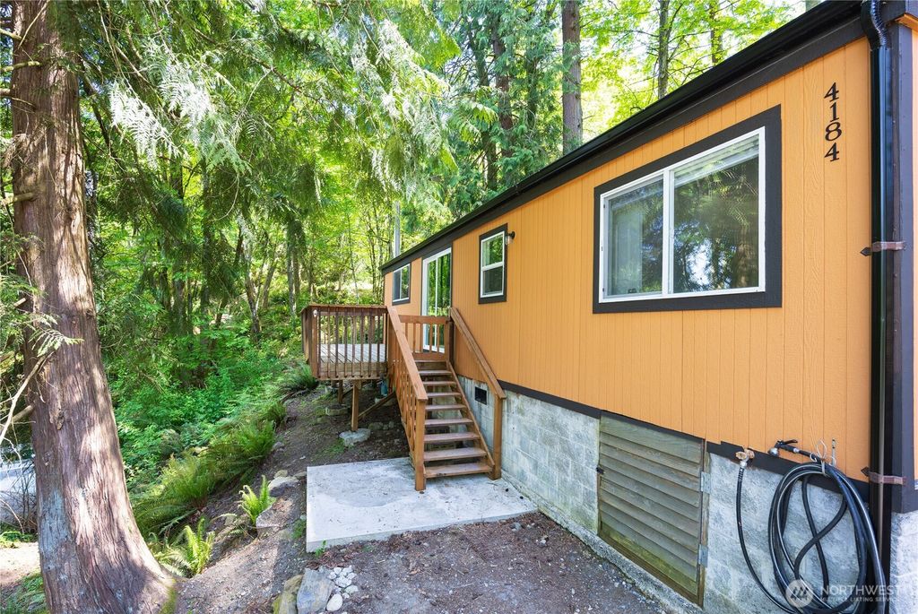 Photo of 4184 Brays Way, Bellingham, WA 98226 (MLS # 2516425)