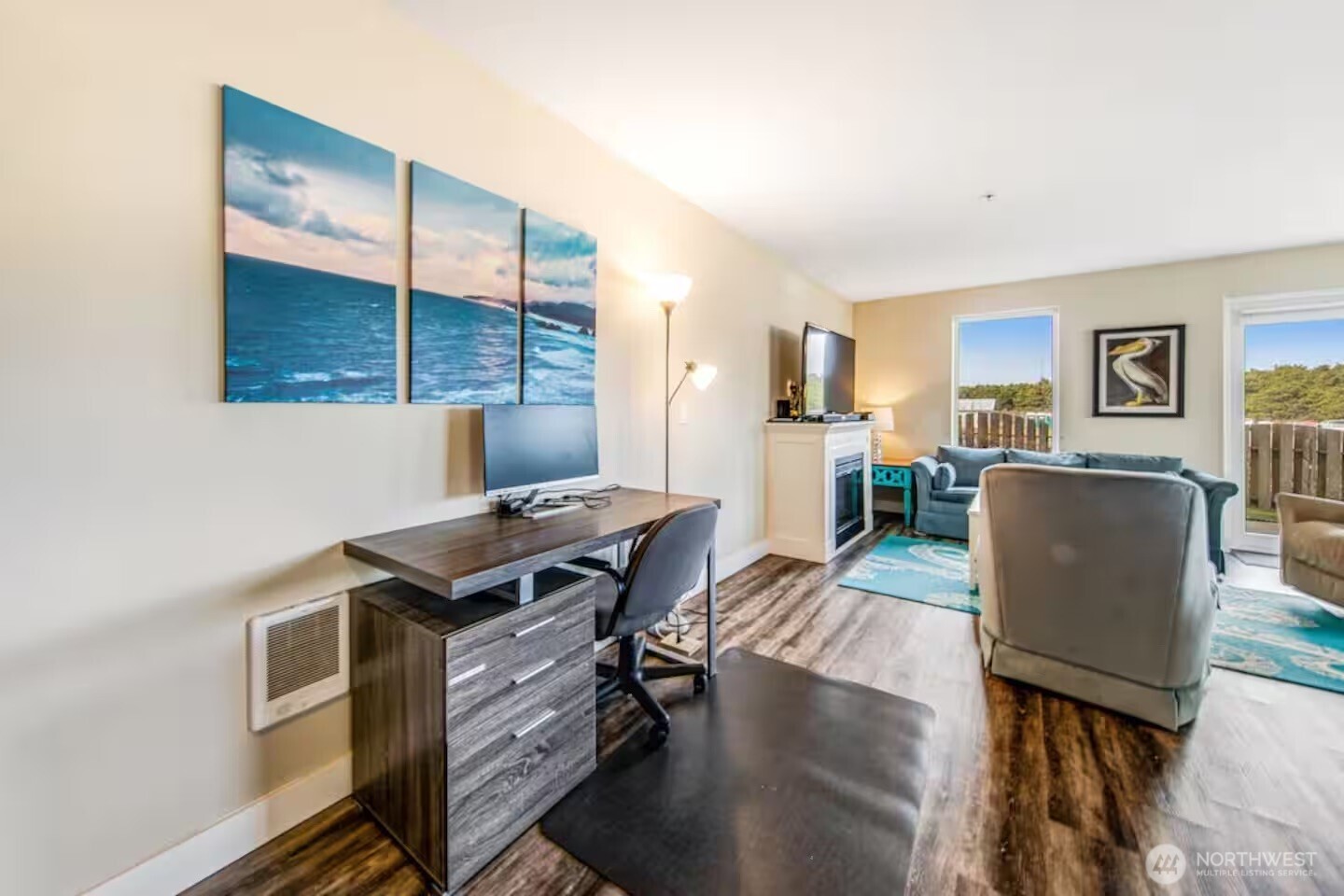 1600 W Ocean Avenue W 1019