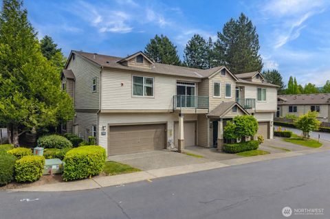 Photo of 4450 248th Lane SE, Sammamish, WA 98029 (MLS # 2528358)