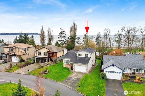 Photo of 7969 W Golf Course Drive, Birch Bay, WA 98230 (MLS # 2478486)