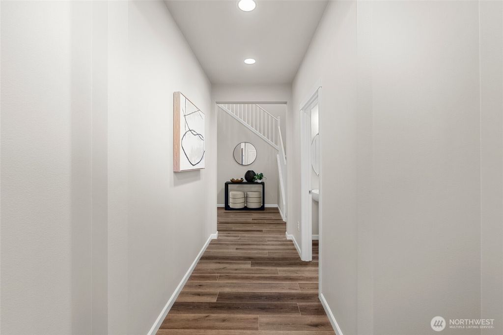 Photo of 11126 4th Place SW, Seattle, WA 98146 (MLS # 2512945)