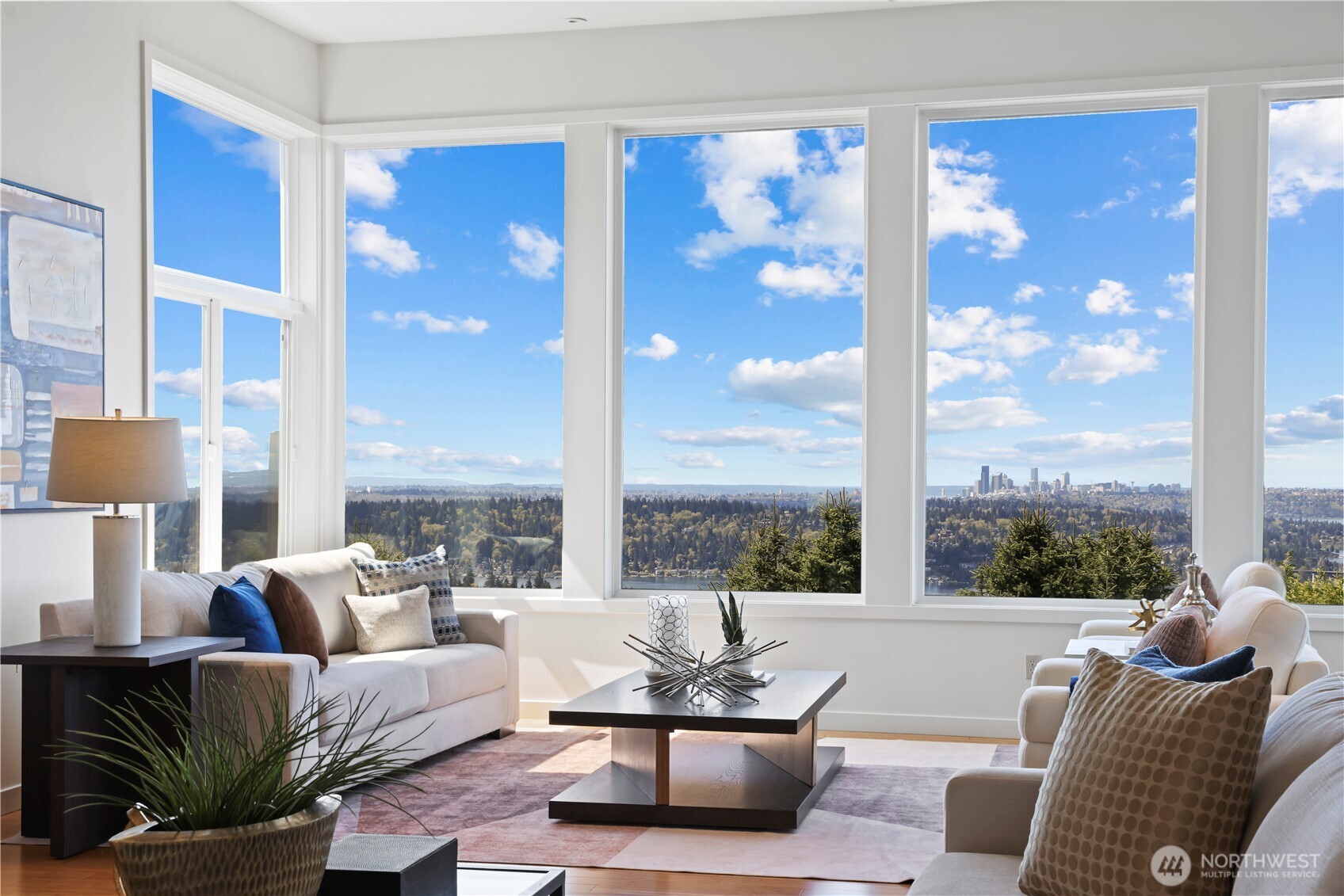 4640 Somerset Place SE