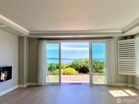 5105 Grand Loop 107 Tacoma WA 98407
