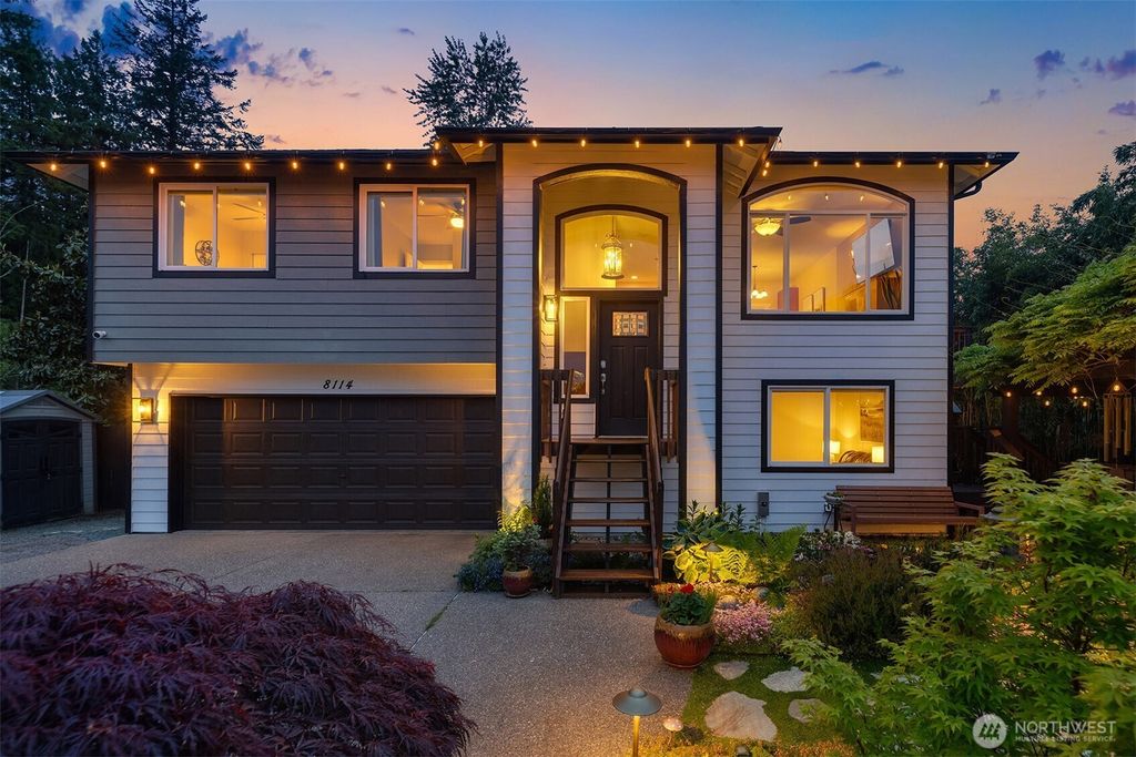 Photo of 8114 64th Drive NE, Marysville, WA 98270 (MLS # 2377000)