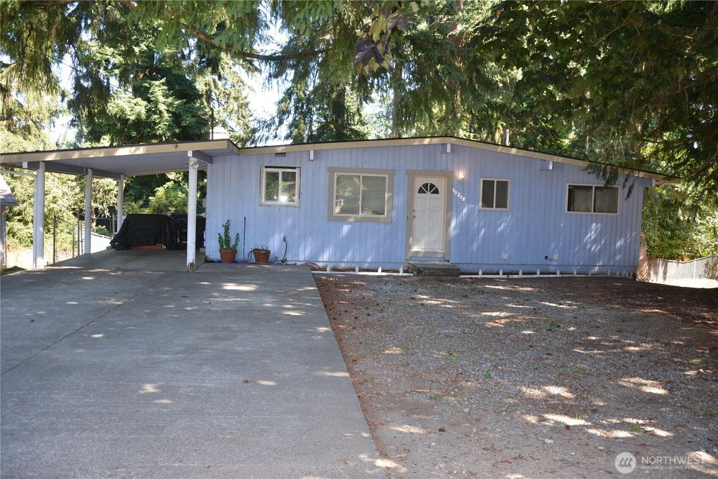 Photo of 30208 4th Place SW, Federal Way, WA 98023 (MLS # 2426512)