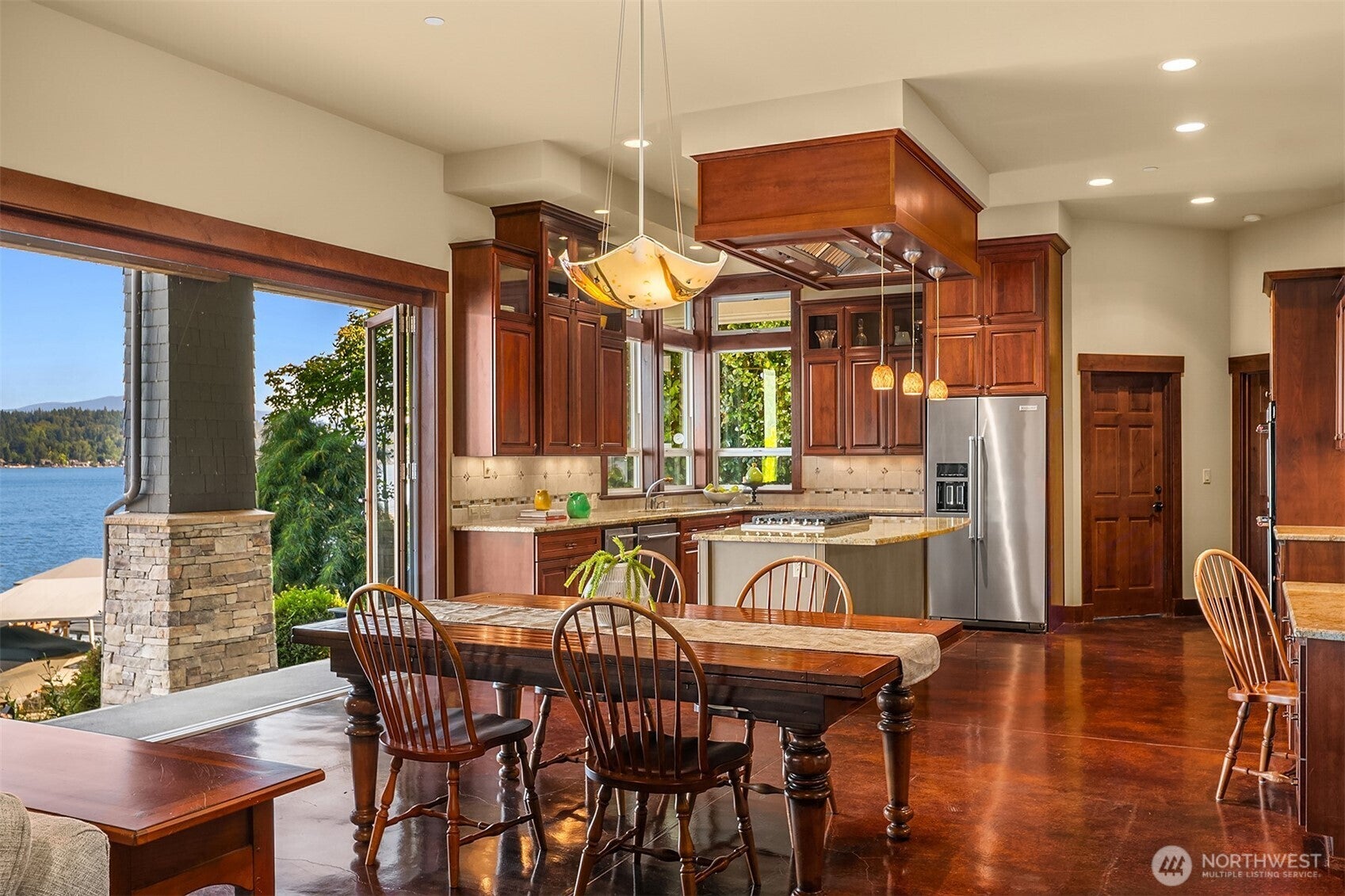 1624 Mallard Lane