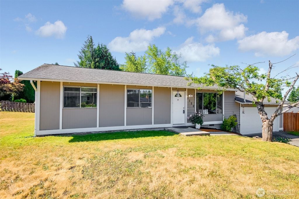 Photo of 9120 8th Street SE, Lake Stevens, WA 98258 (MLS # 2393063)