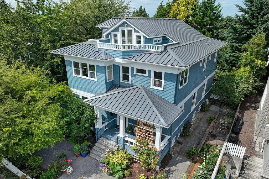 Photo of 108 NE 56th Street, Seattle, WA 98105 (MLS # 2413113)