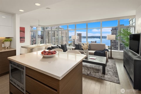 Photo of 588 Bell Street #2606S, Seattle, WA 98121 (MLS # 2585488)