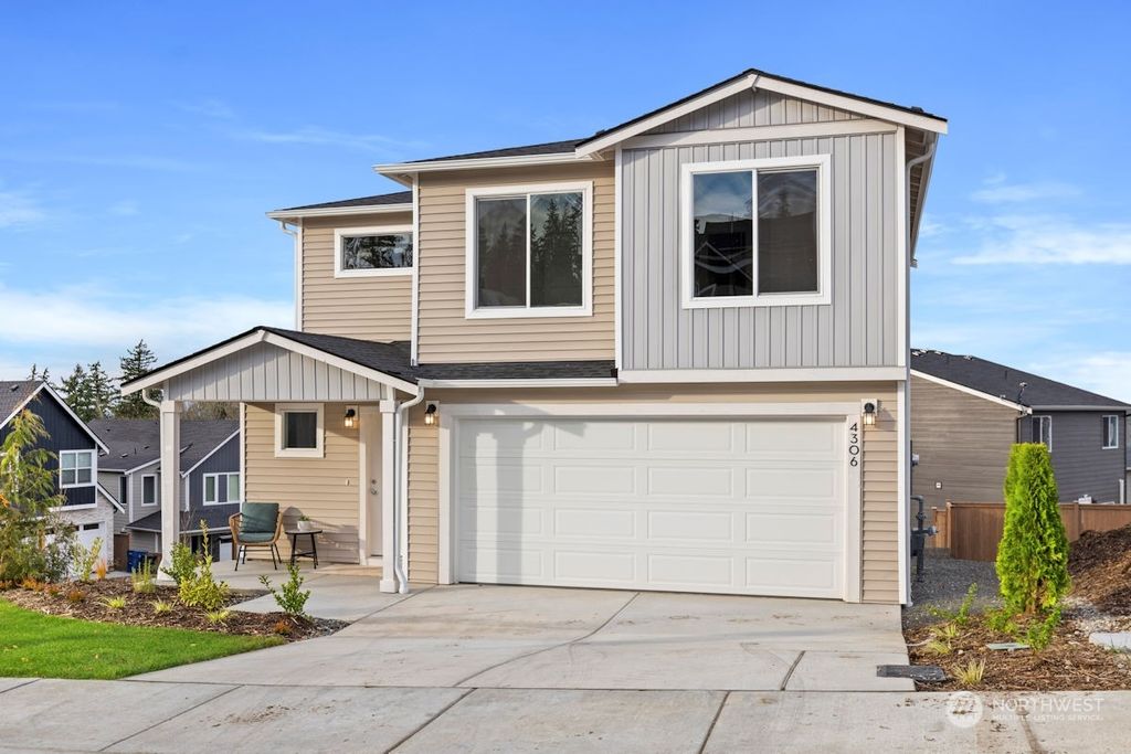 Photo of 4347 69th Avenue NE, Marysville, WA 98270 (MLS # 2183917)