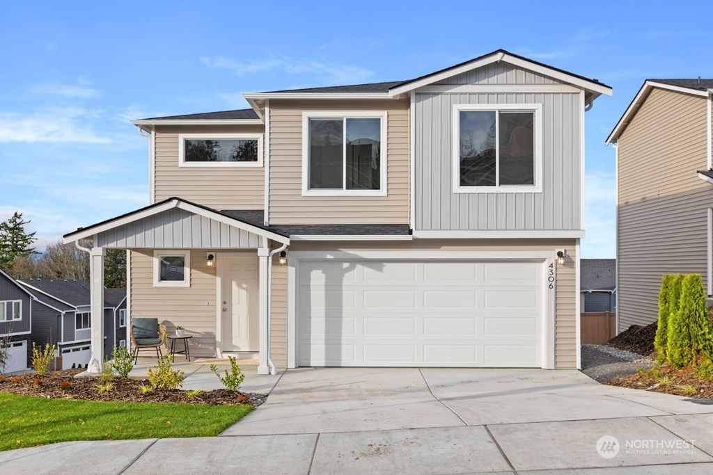Photo of 4347 69th Avenue NE, Marysville, WA 98270 (MLS # 2183917)