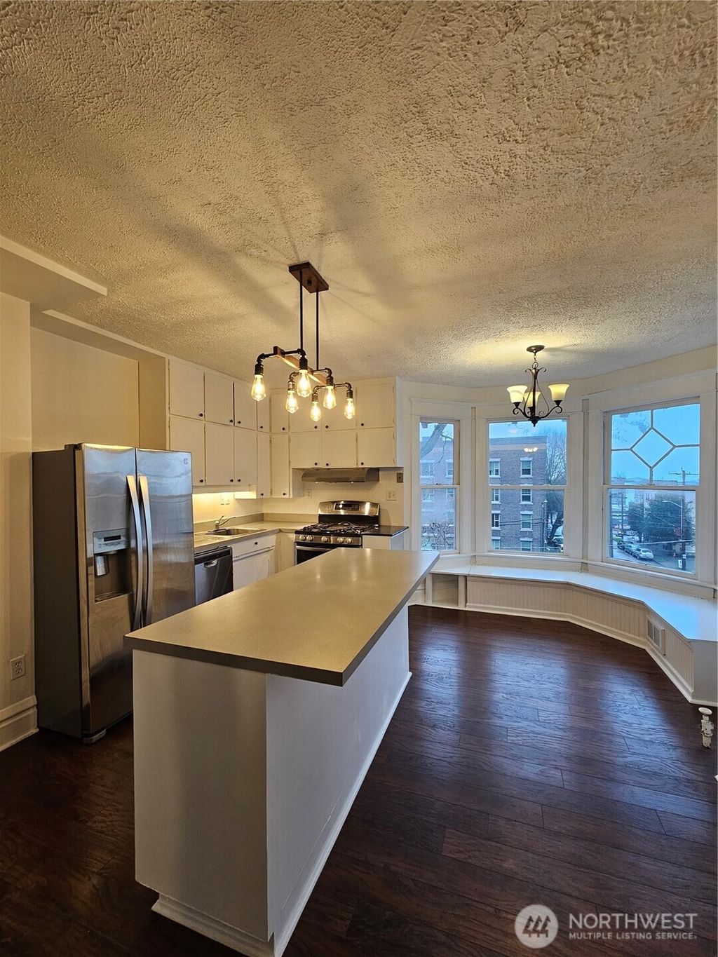 Photo of 714 1st Avenue W #301, Seattle, WA 98119 (MLS # 2468023)