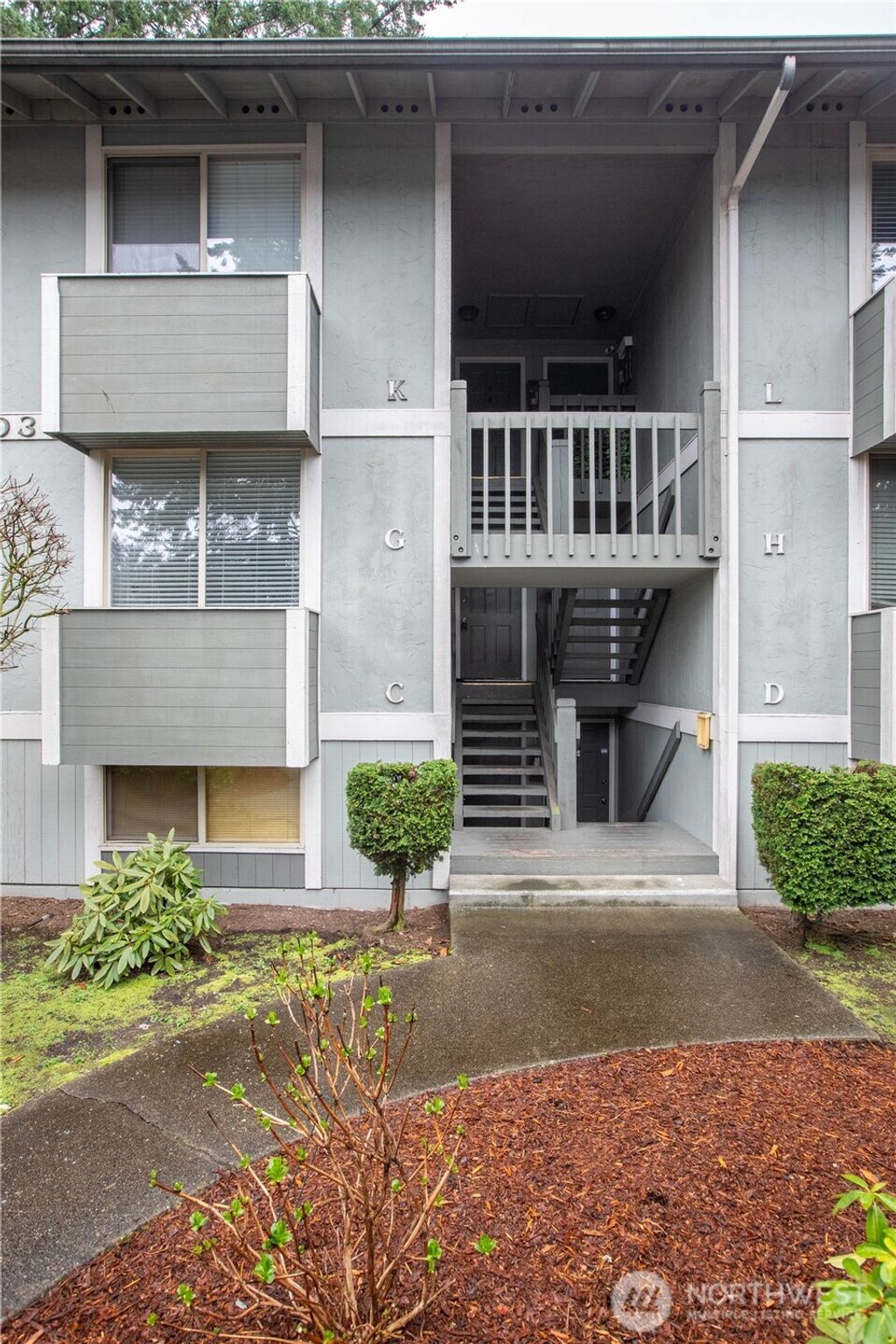 Photo of 103 S 340th Street #G, Federal Way, WA 98003 (MLS # 2497279)