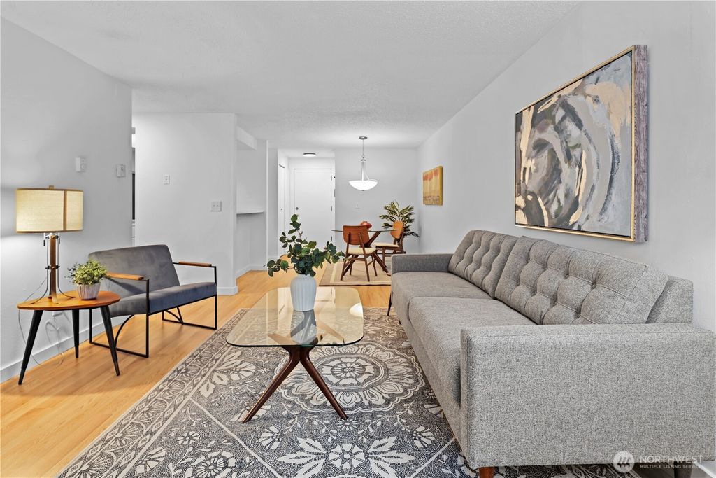 Photo of 14510 NE 31st Street #H306, Bellevue, WA 98007 (MLS # 2523841)