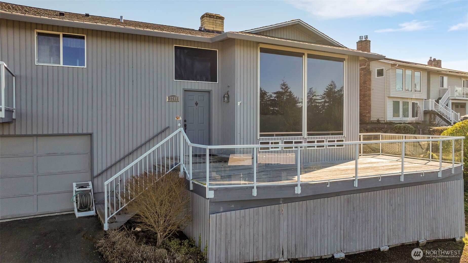 Tacoma, Washington 98422, United States, 3 Bedrooms Bedrooms, ,3 BathroomsBathrooms,Residential,Active,79427