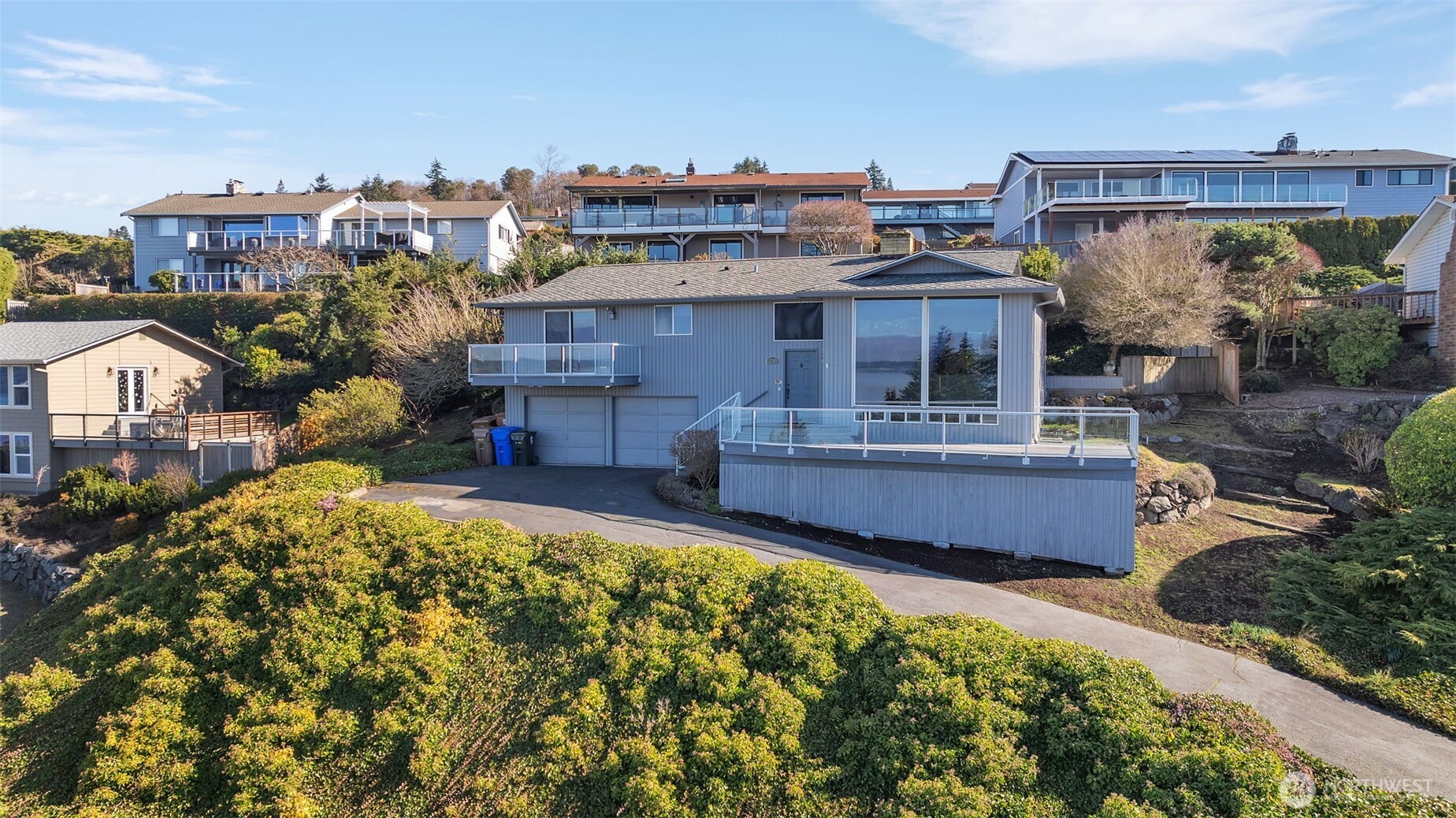 Tacoma, Washington 98422, United States, 3 Bedrooms Bedrooms, ,3 BathroomsBathrooms,Residential,Active,79427