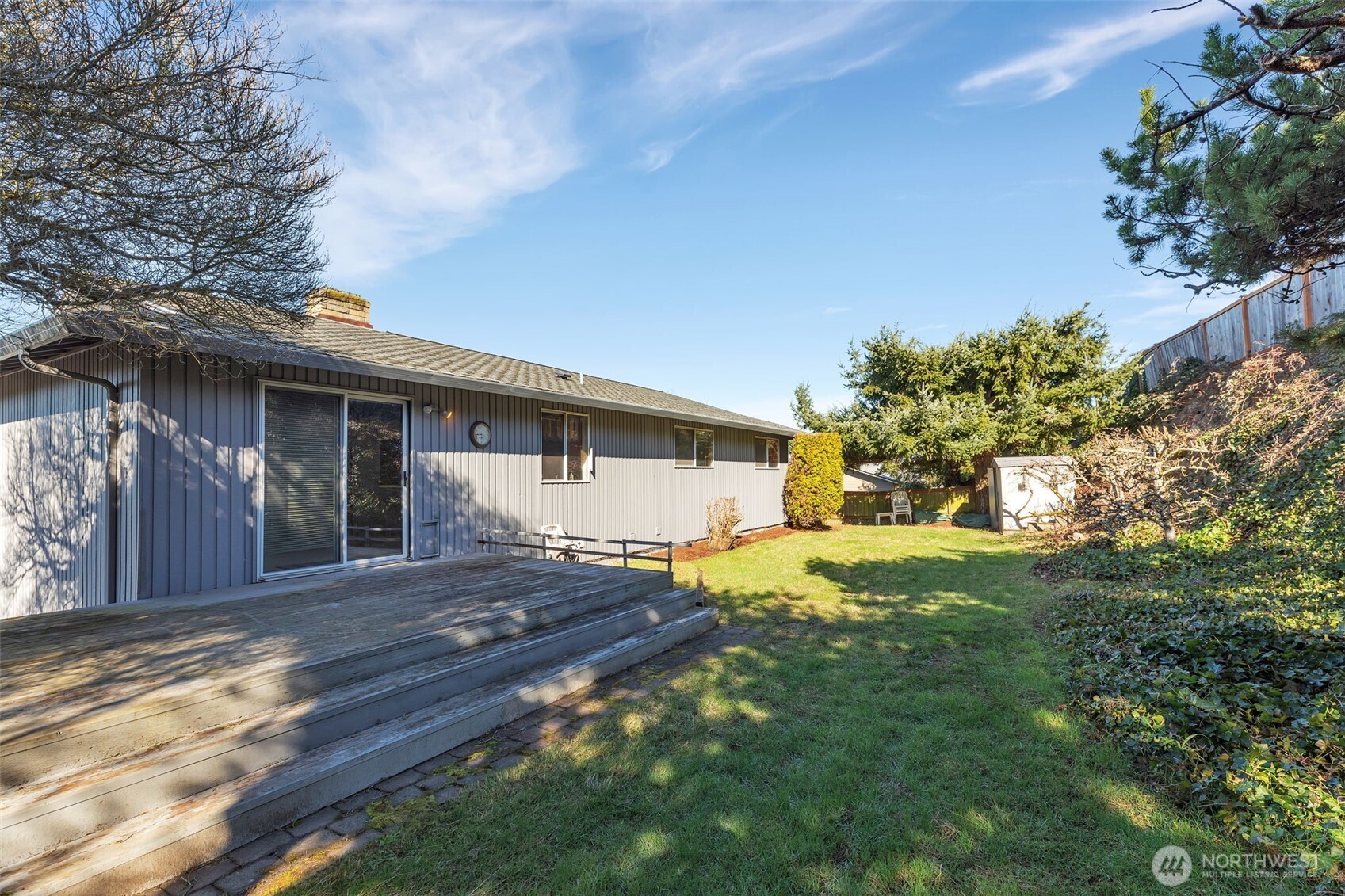 Tacoma, Washington 98422, United States, 3 Bedrooms Bedrooms, ,3 BathroomsBathrooms,Residential,Active,79427