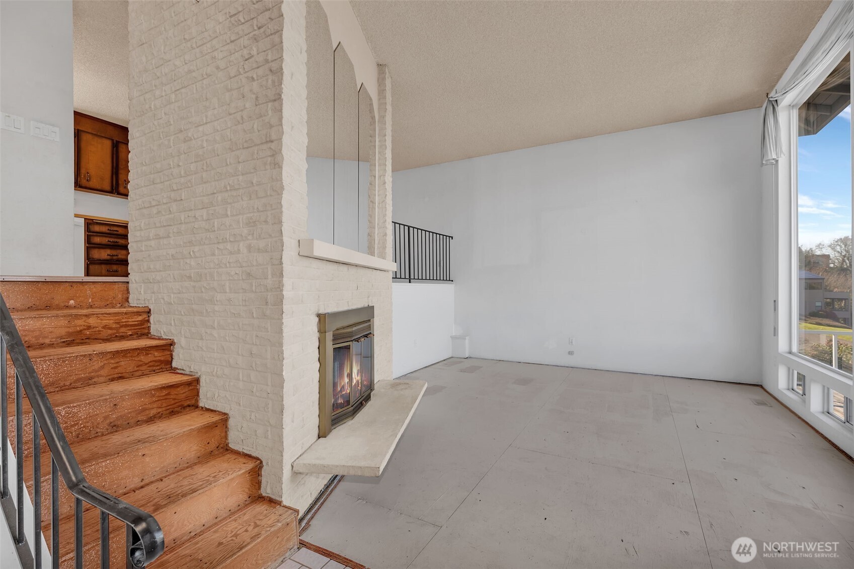 Tacoma, Washington 98422, United States, 3 Bedrooms Bedrooms, ,3 BathroomsBathrooms,Residential,Active,79427