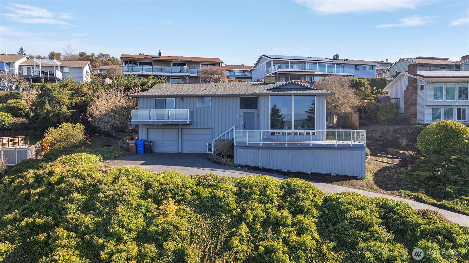 Tacoma, Washington 98422, United States, 3 Bedrooms Bedrooms, ,3 BathroomsBathrooms,Residential,Active,79427