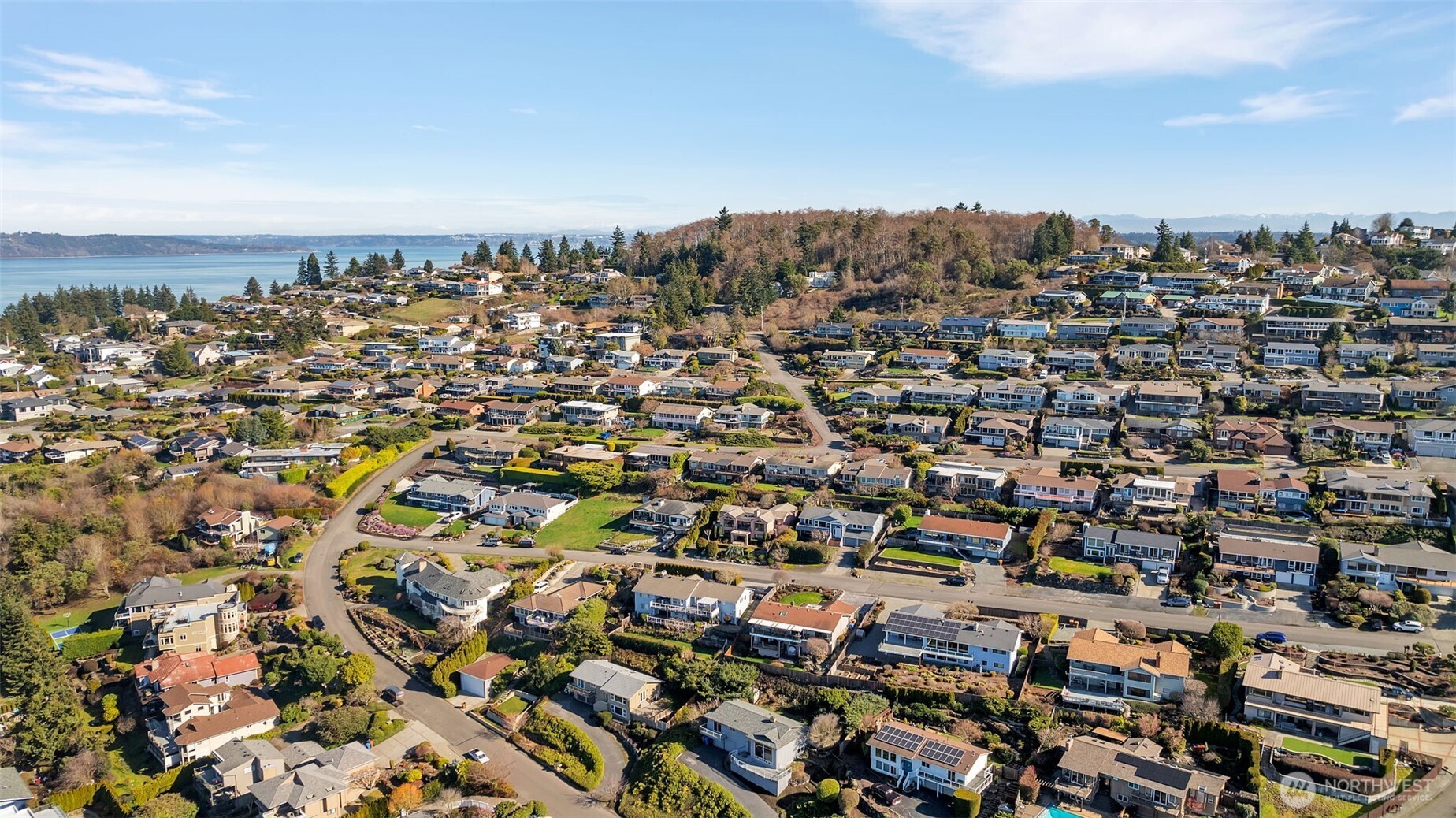 Tacoma, Washington 98422, United States, 3 Bedrooms Bedrooms, ,3 BathroomsBathrooms,Residential,Active,79427