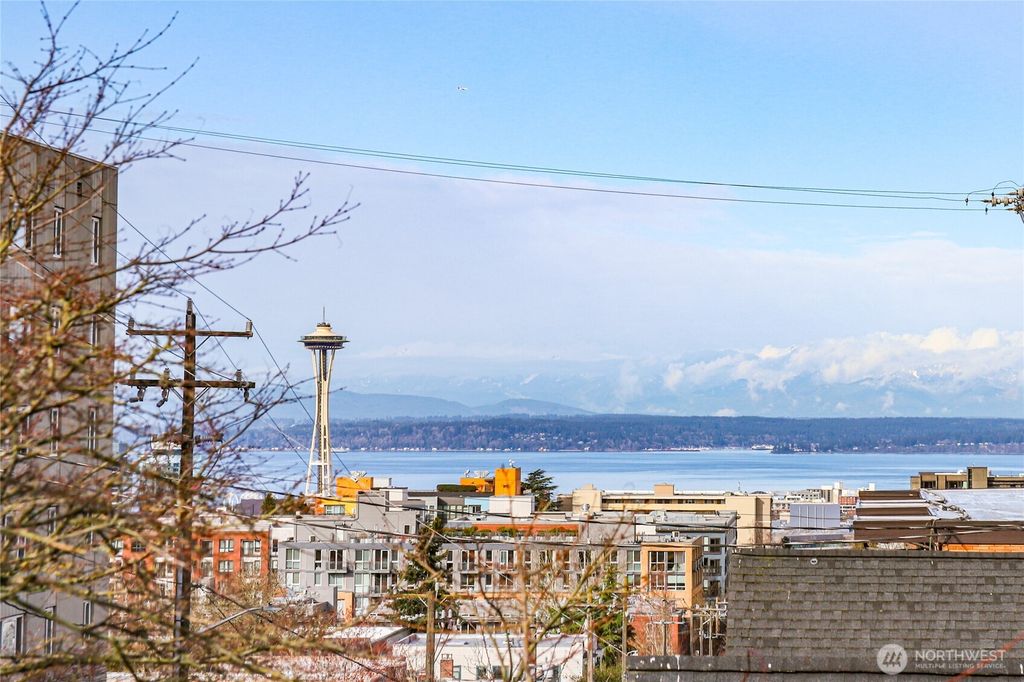 Photo of 601 14th Avenue E #303, Seattle, WA 98112 (MLS # 2343562)