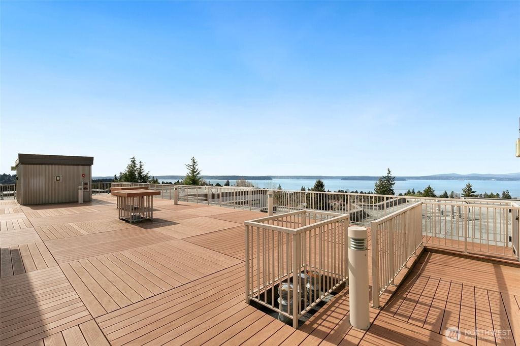 Photo of 5001 California Avenue SW #602, Seattle, WA 98136 (MLS # 2346958)