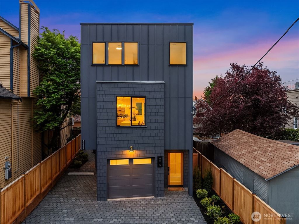 Photo of 6615 Woodlawn Avenue N, Seattle, WA 98103 (MLS # 2341743)