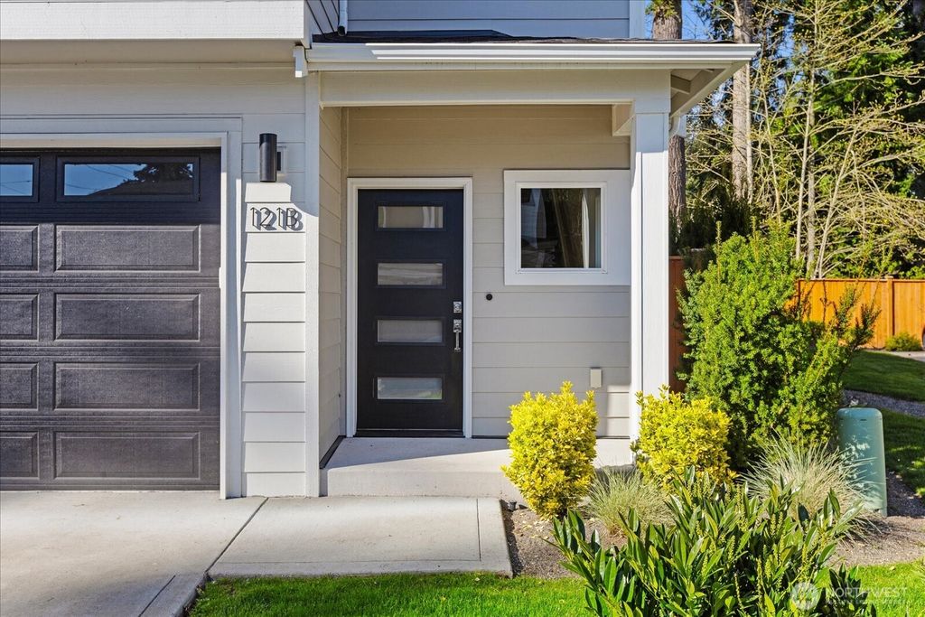 Photo of 121 171st Place SW #B, Bothell, WA 98012 (MLS # 2506067)