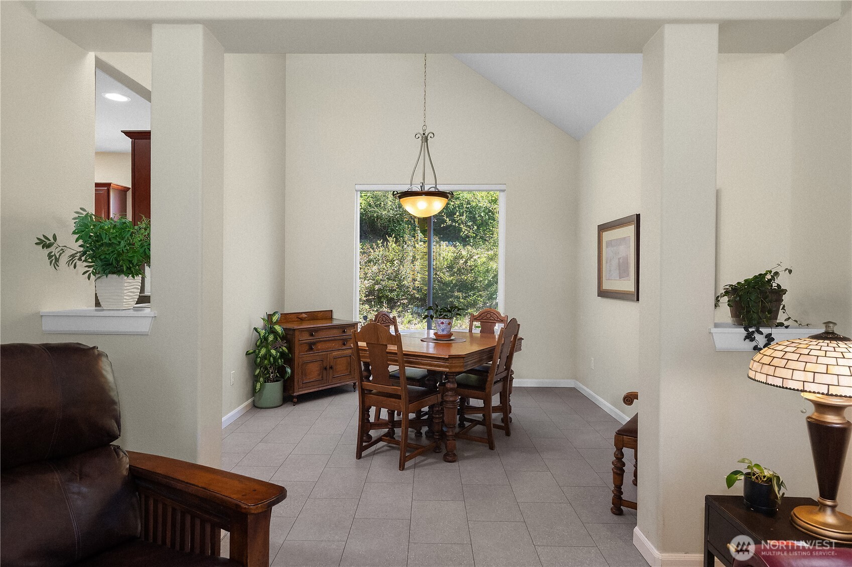 1442 Ridgeview Loop SW