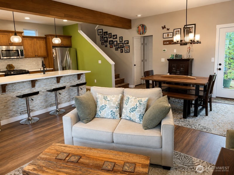 4463 NW Atwater Loop
