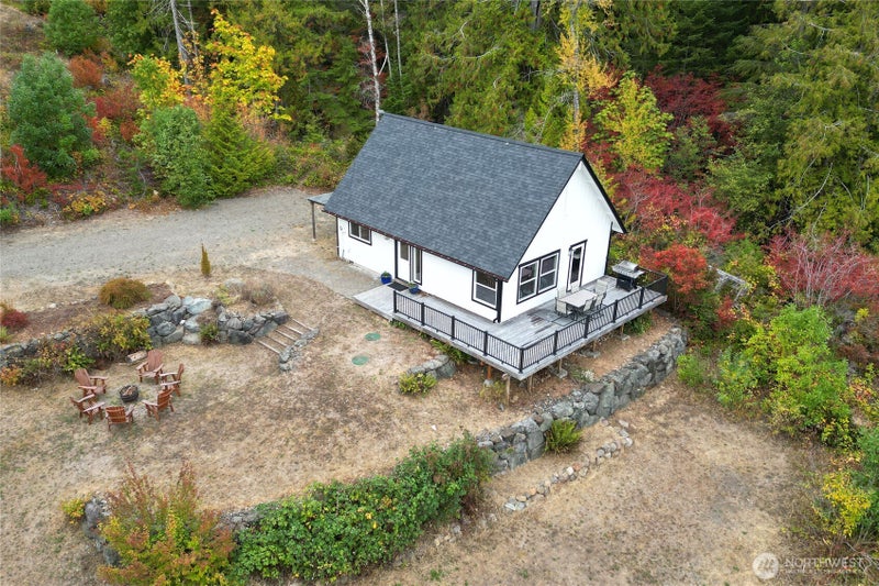 304292 Highway 101